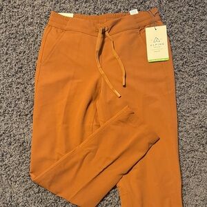 Alpine Women’s Hiking pants